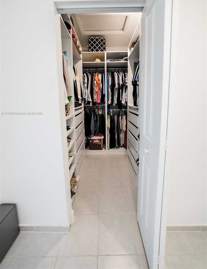 Small Image of 19080 SOUTH WEST 133 CT, Miami Number 21
