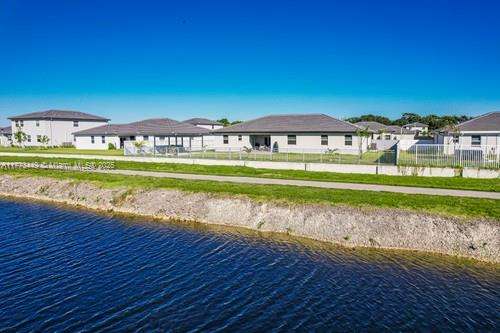 Small Image of 19080 SOUTH WEST 133 CT, Miami Number 52