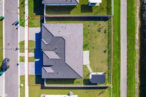 Small Image of 19080 SOUTH WEST 133 CT, Miami Number 54