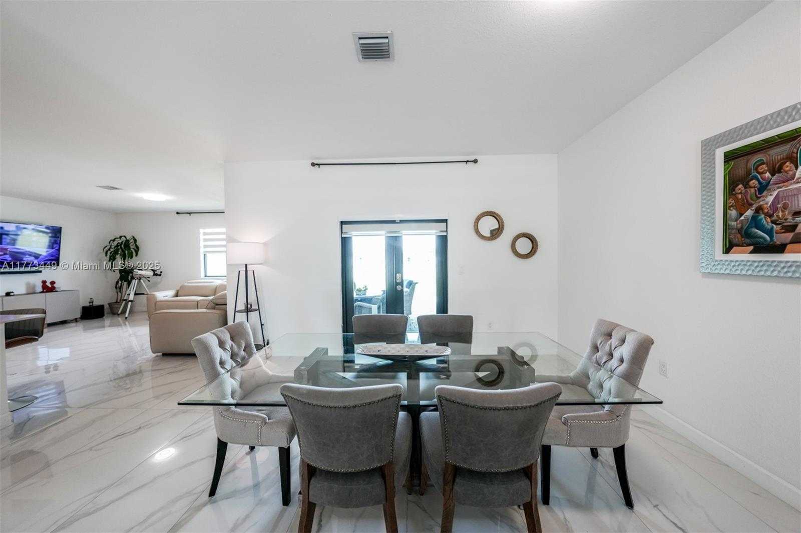Small Image of 19080 SOUTH WEST 133 CT, Miami Number 9