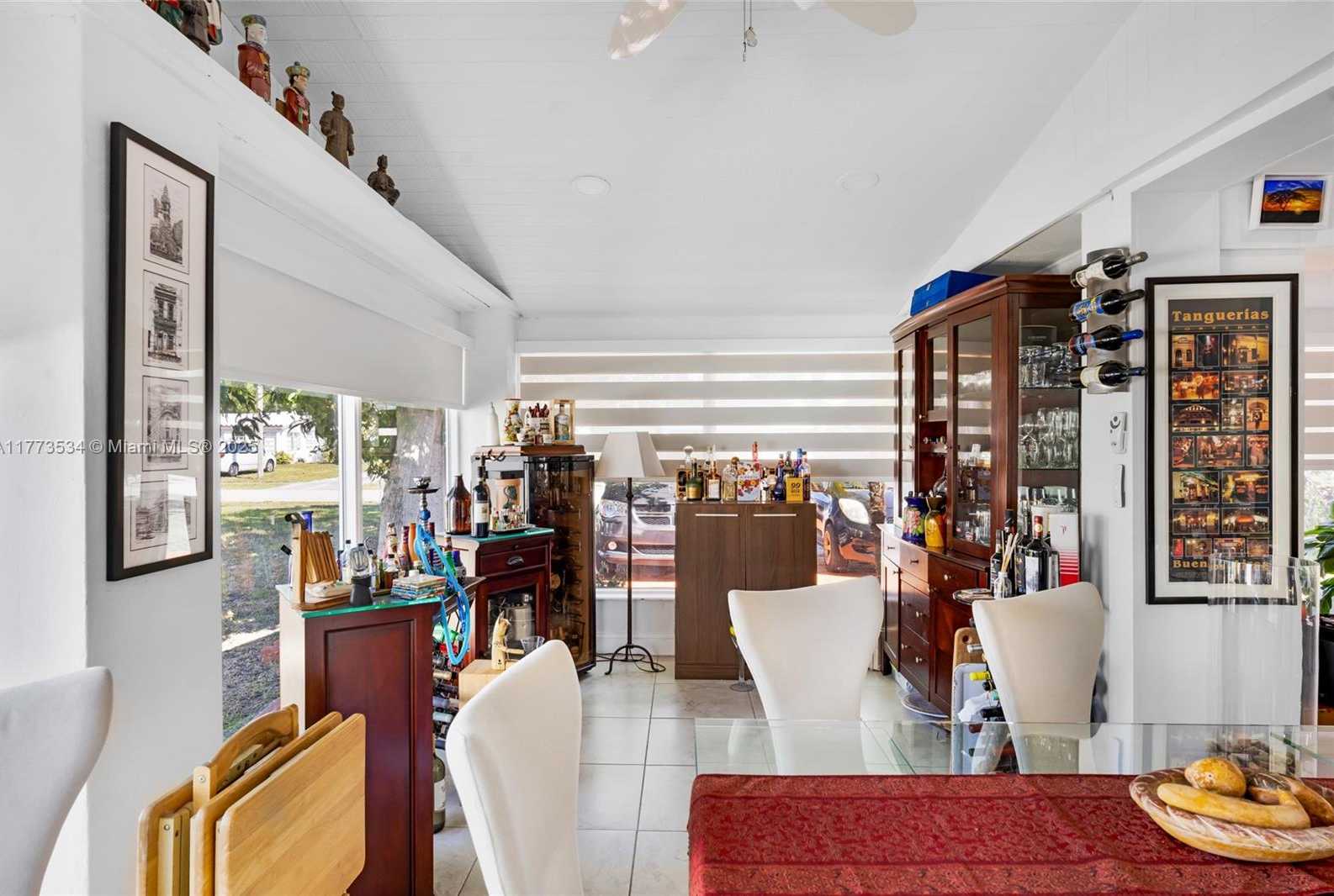 Small Image of 1980 NORTH EAST 173RD ST, North Miami Beach Number 10