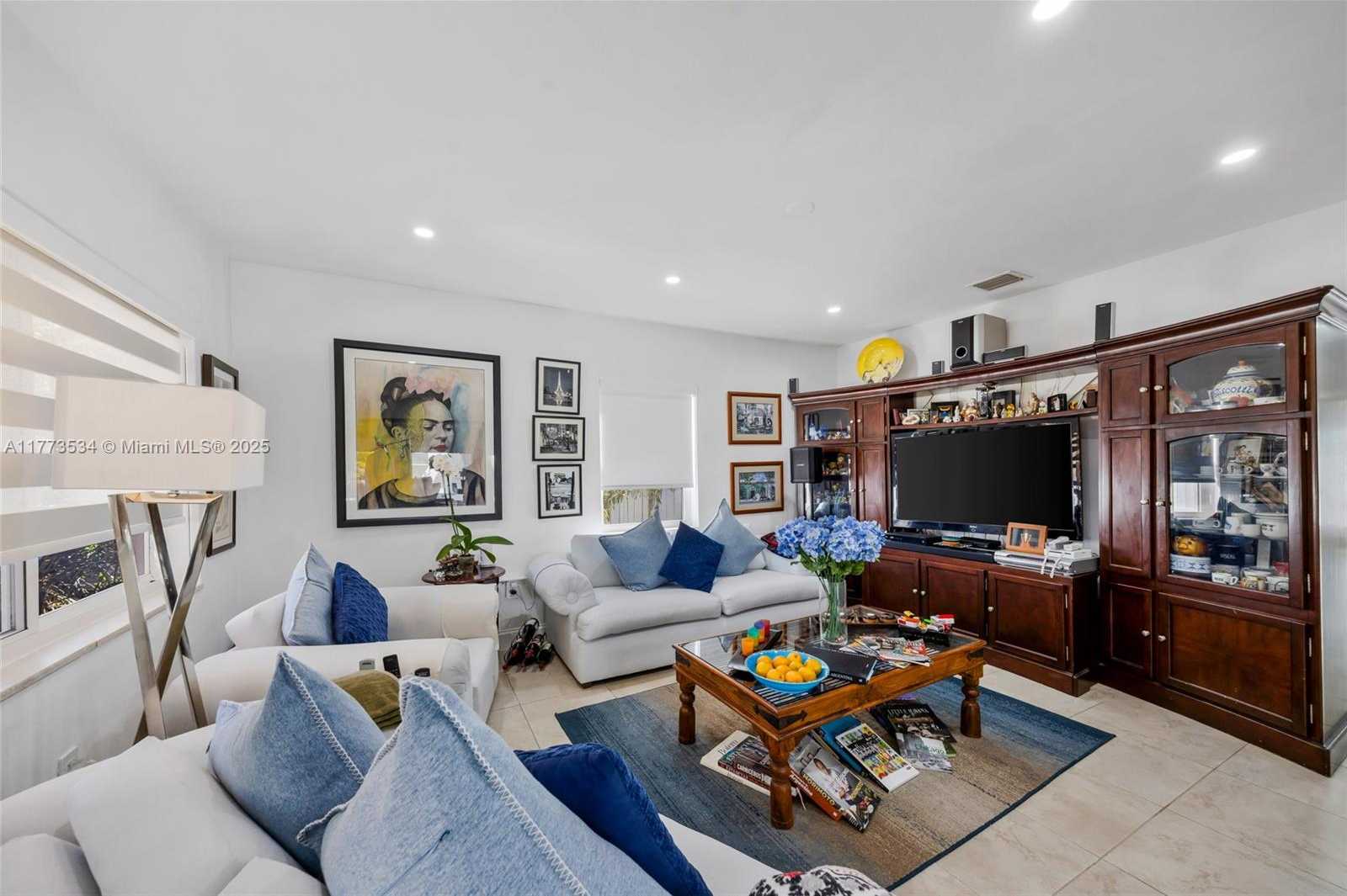 Small Image of 1980 NORTH EAST 173RD ST, North Miami Beach Number 2