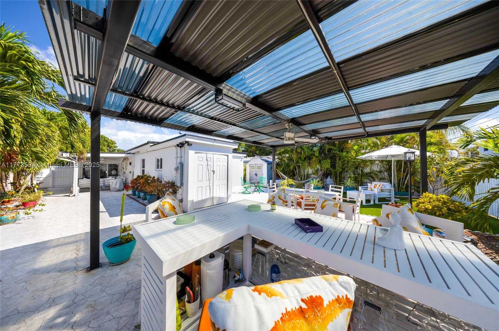Small Image of 1980 NORTH EAST 173RD ST, North Miami Beach Number 24