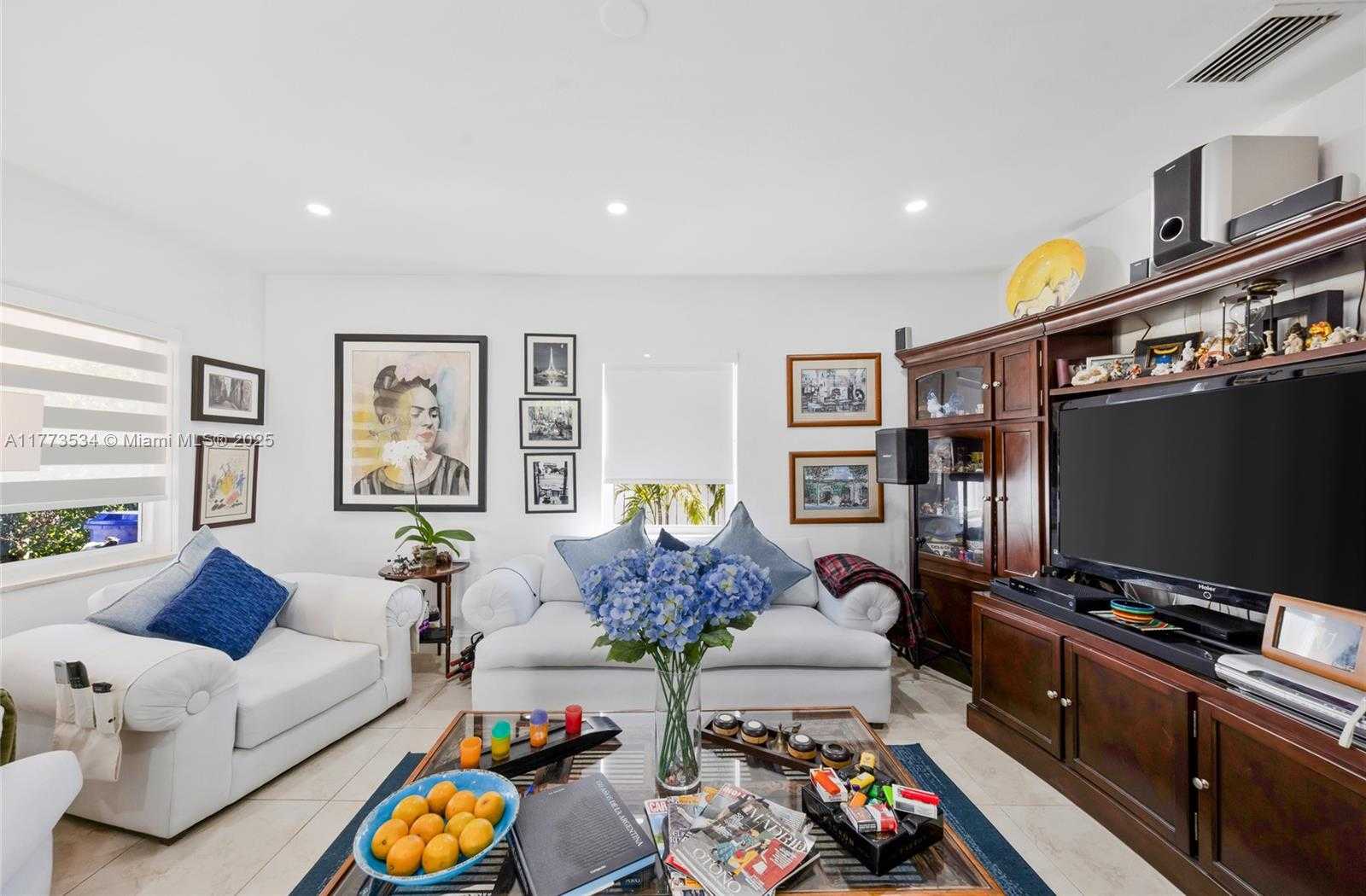 Small Image of 1980 NORTH EAST 173RD ST, North Miami Beach Number 3
