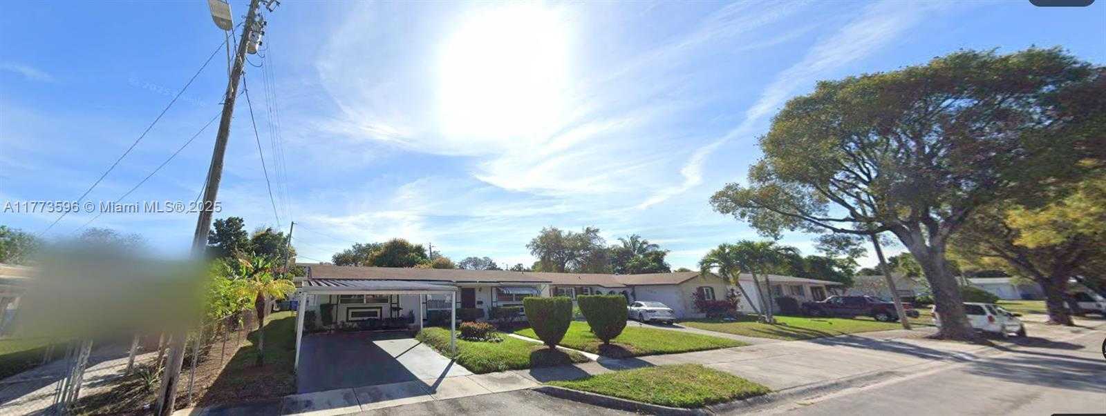 Small Image of 1010 NORTH WEST 57TH ST, Miami Number 2