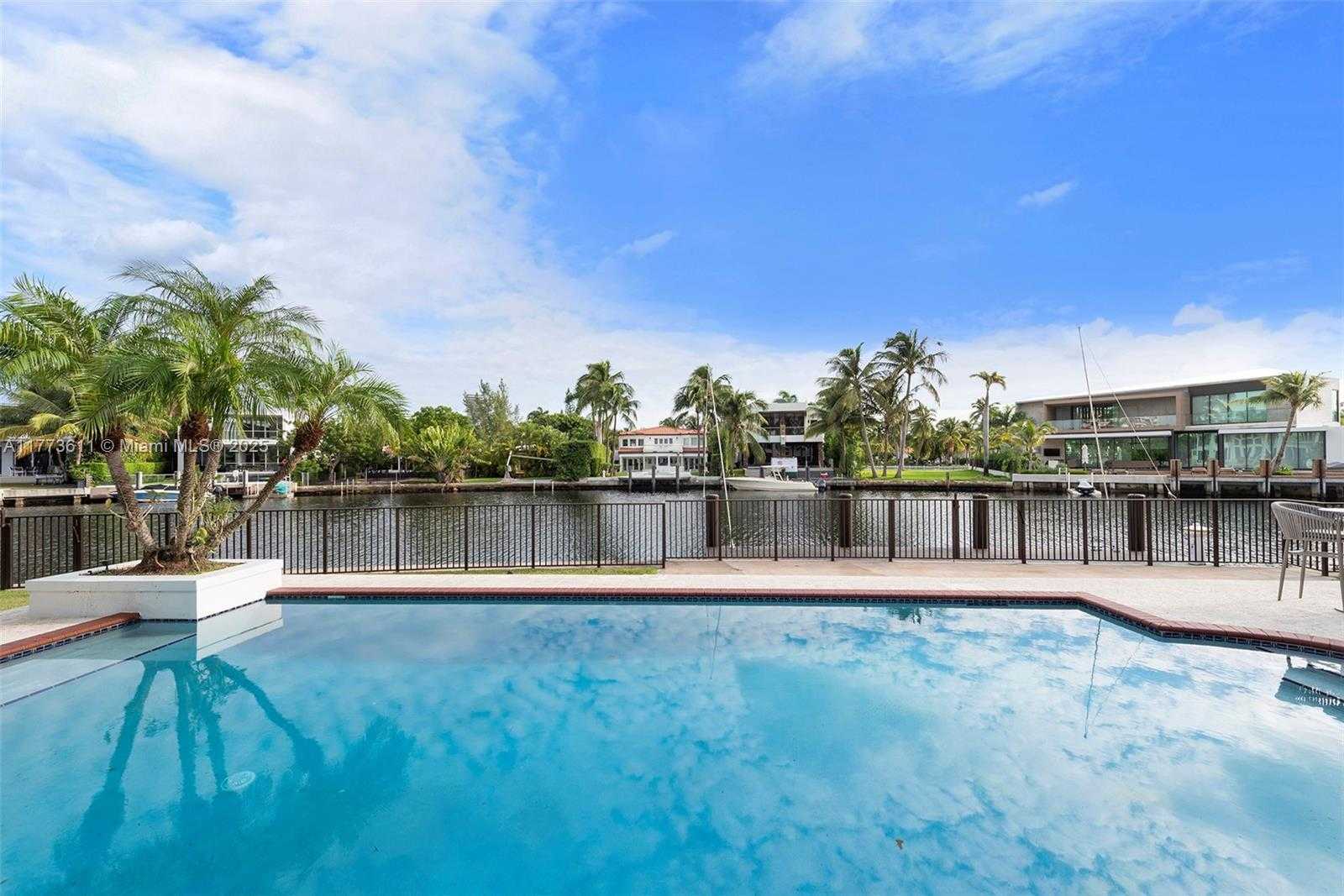 Small Image of 455 CENTRE IS, Golden Beach Number 60