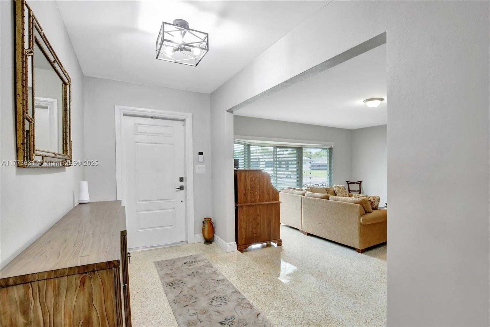 Small Image of 9460 NORTH WEST 3RD ST, Pembroke Pines Number 9