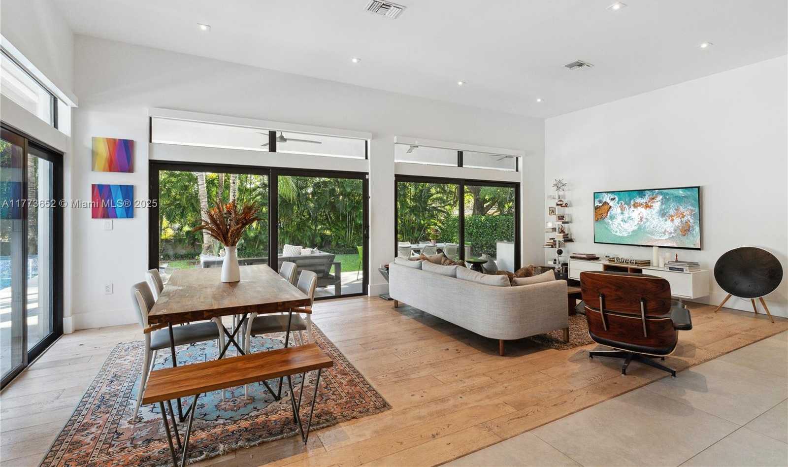 Small Image of 1060 ALFONSO AVE, Coral Gables Number 20