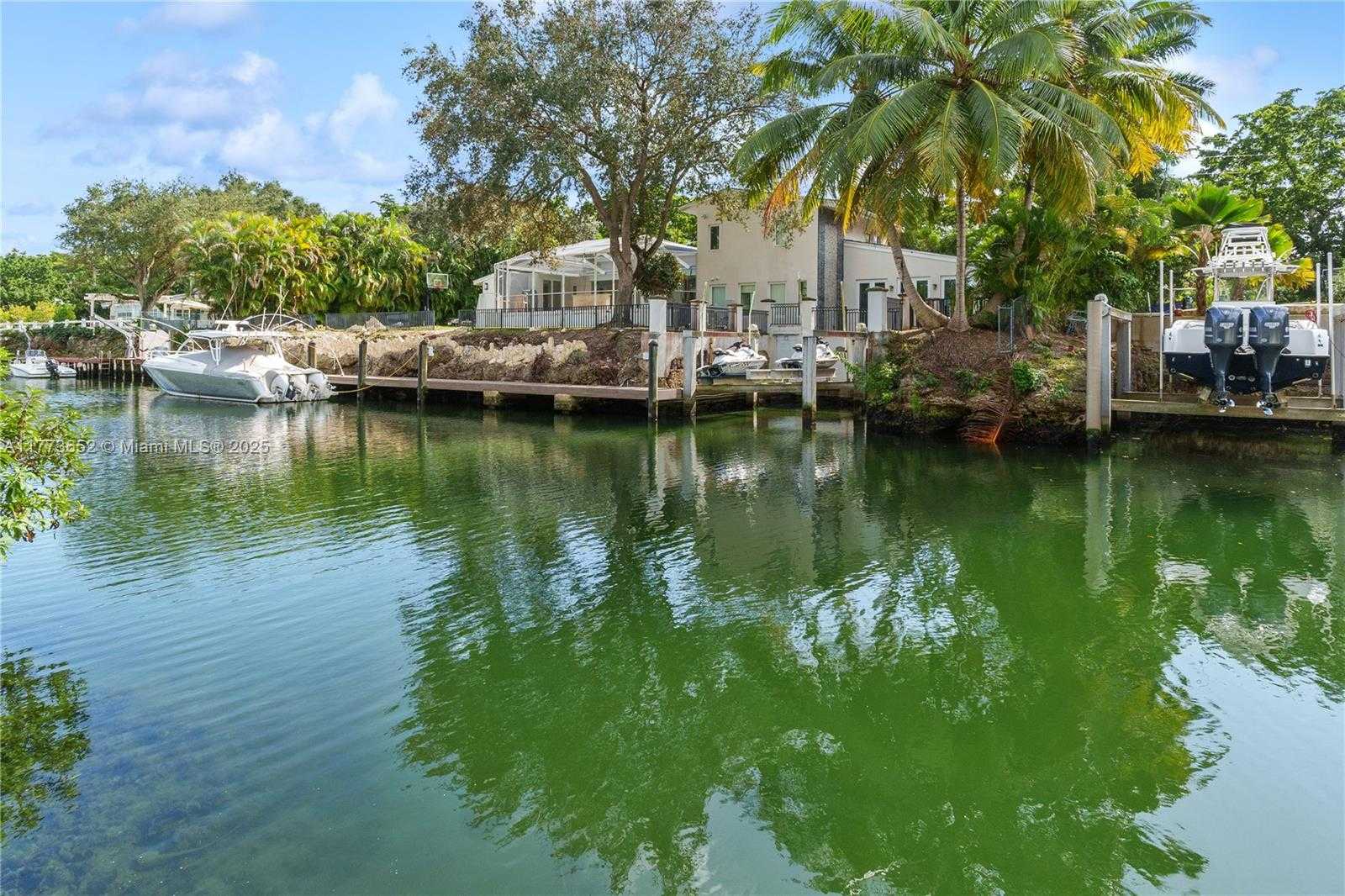 Small Image of 1060 ALFONSO AVE, Coral Gables Number 60