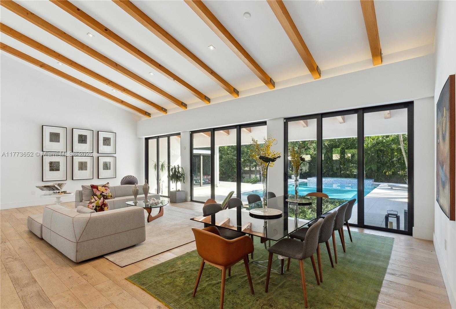Small Image of 1060 ALFONSO AVE, Coral Gables Number 9