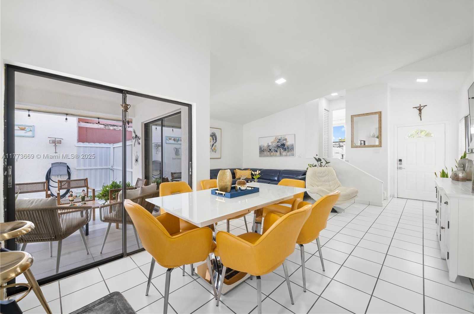 Small Image of 10042 SOUTH WEST 220TH ST, Cutler Bay Number 14