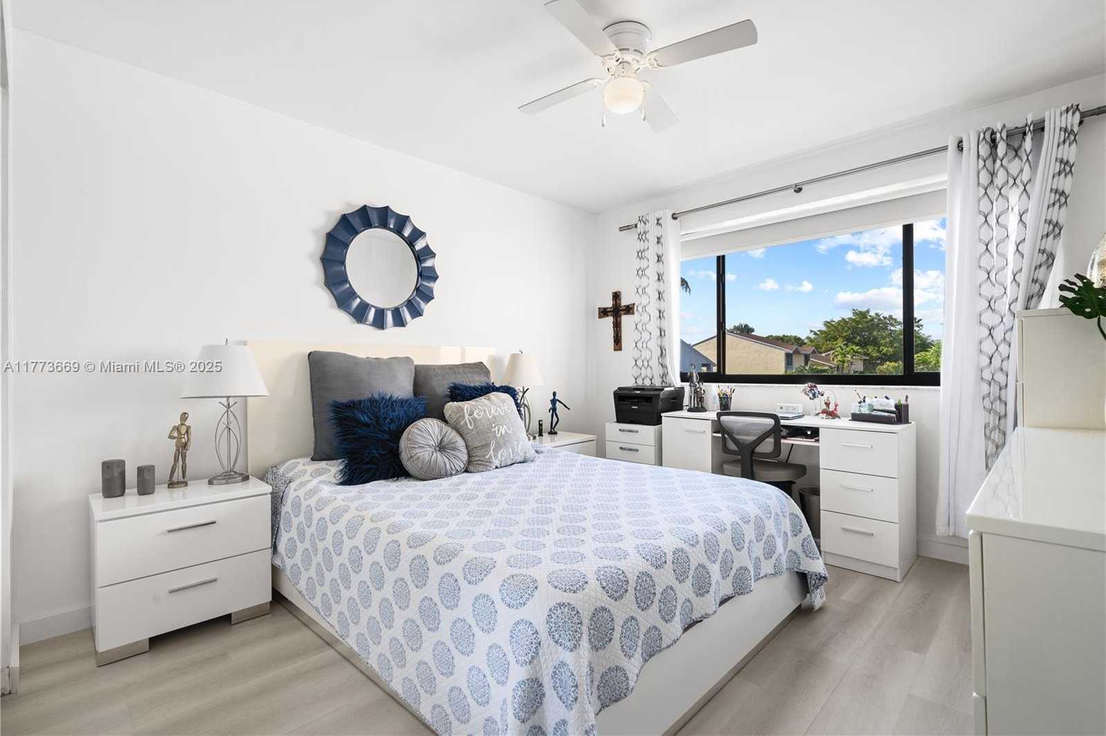 Small Image of 10042 SOUTH WEST 220TH ST, Cutler Bay Number 22