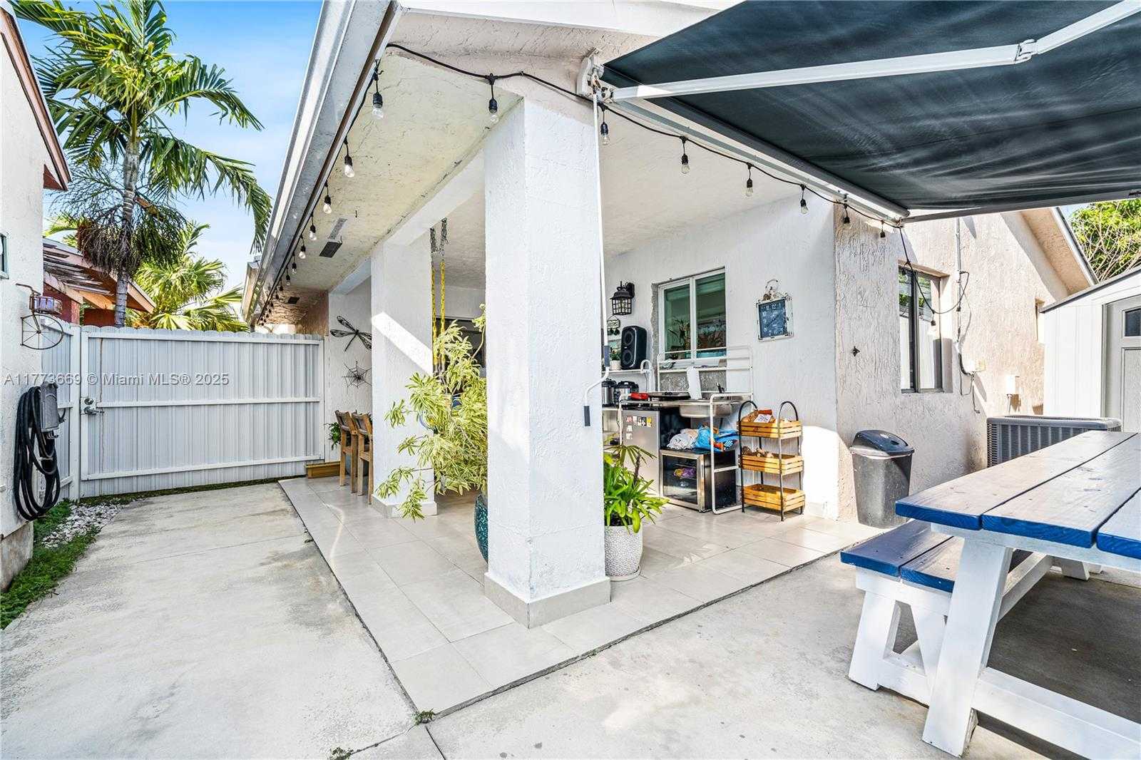 Small Image of 10042 SOUTH WEST 220TH ST, Cutler Bay Number 26