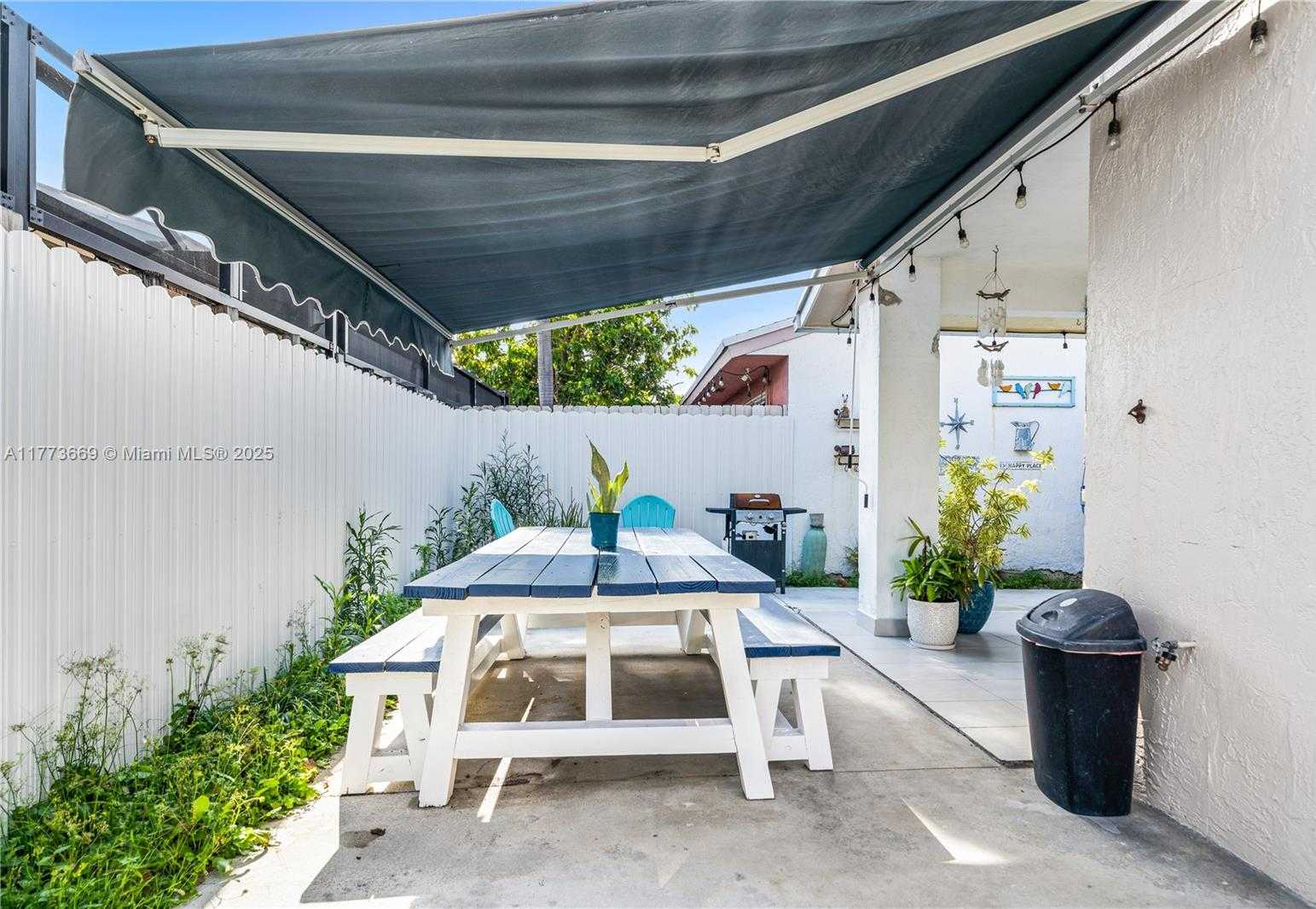 Small Image of 10042 SOUTH WEST 220TH ST, Cutler Bay Number 27