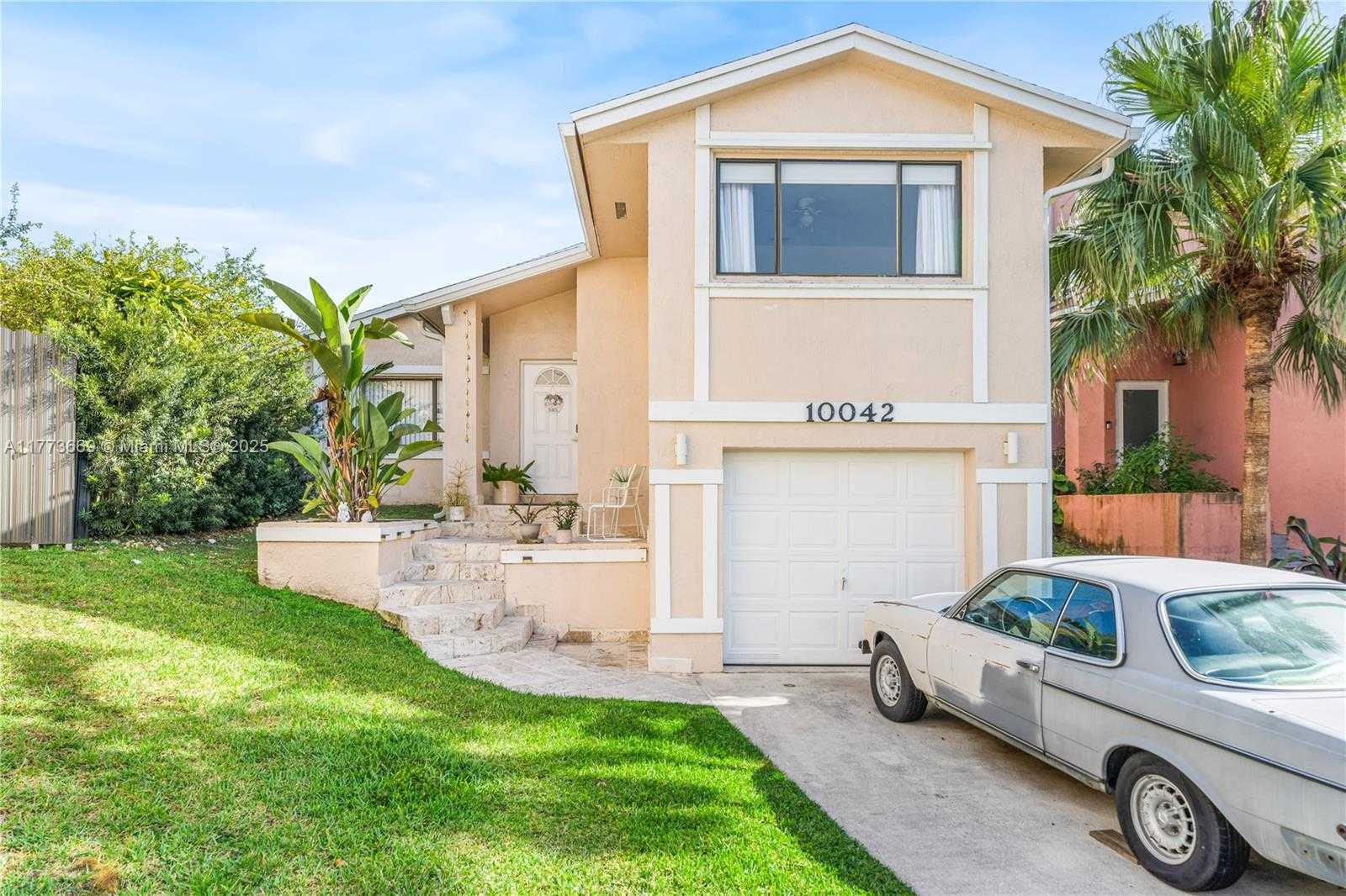 Small Image of 10042 SOUTH WEST 220TH ST, Cutler Bay Number 31