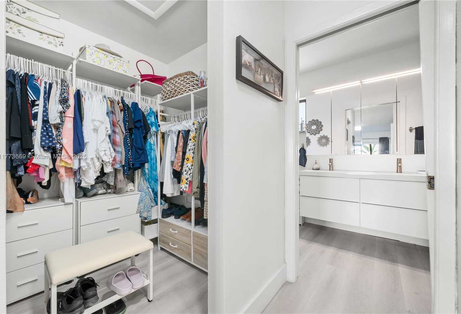 Small Image of 10042 SOUTH WEST 220TH ST, Cutler Bay Number 5