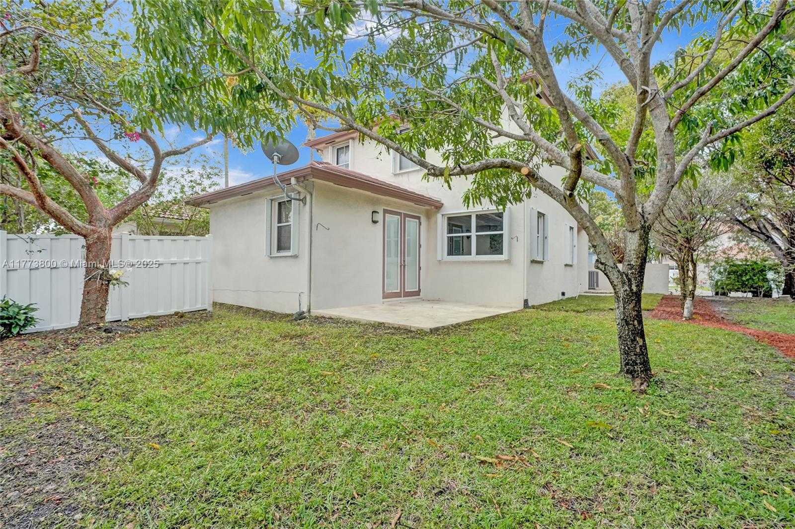Small Image of 218 NORTH WEST 75TH TER, Plantation Number 18