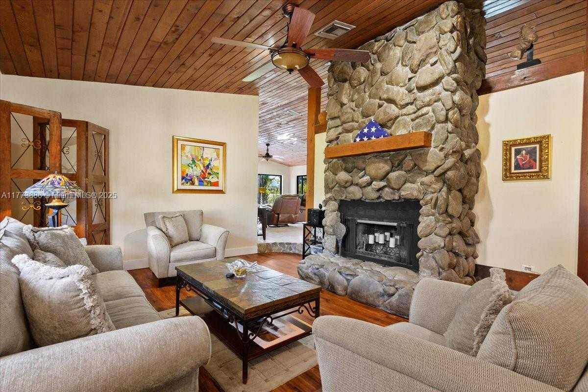 Small Image of 3761 DELLWOOD BLVD, Loxahatchee Number 13