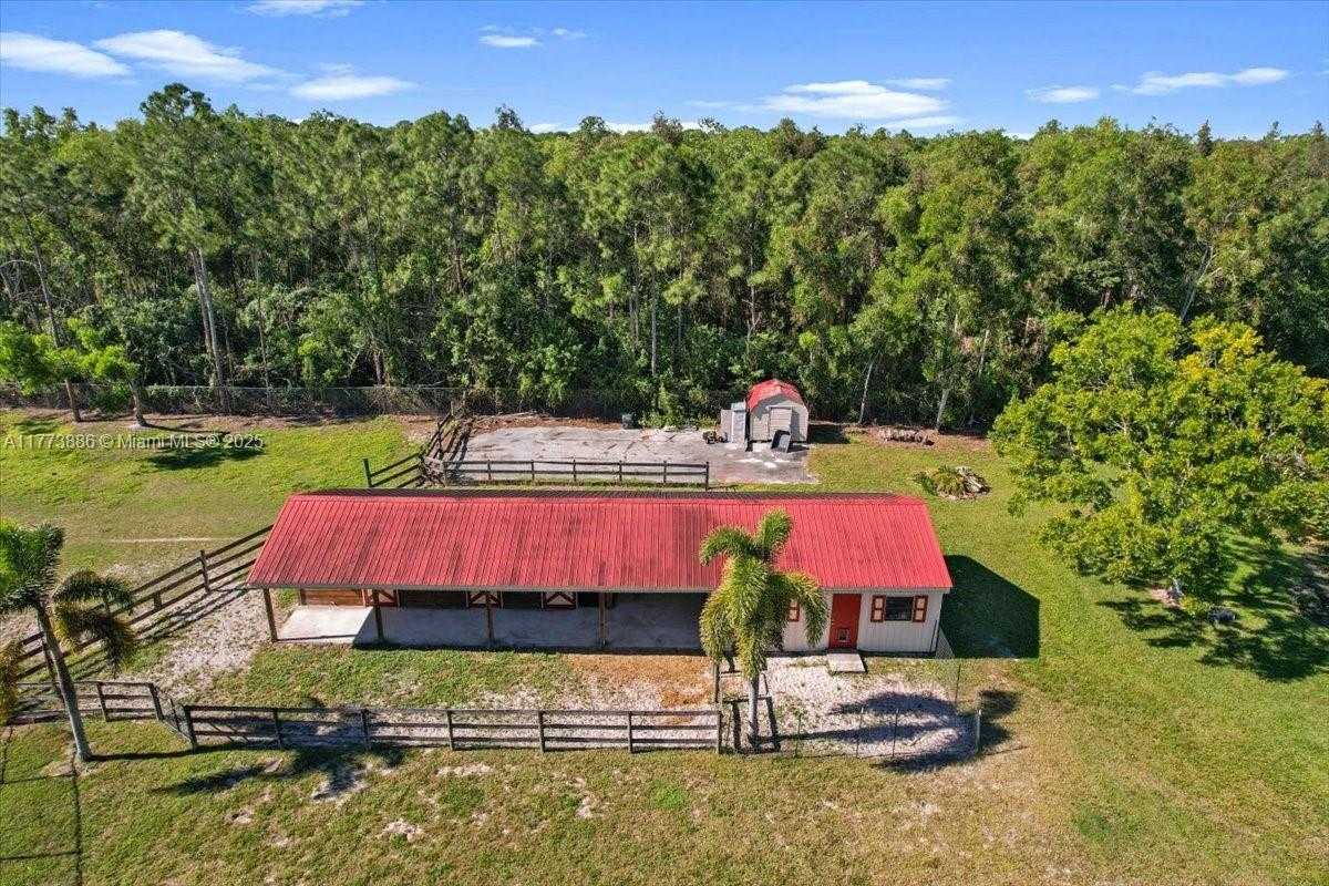 Small Image of 3761 DELLWOOD BLVD, Loxahatchee Number 33