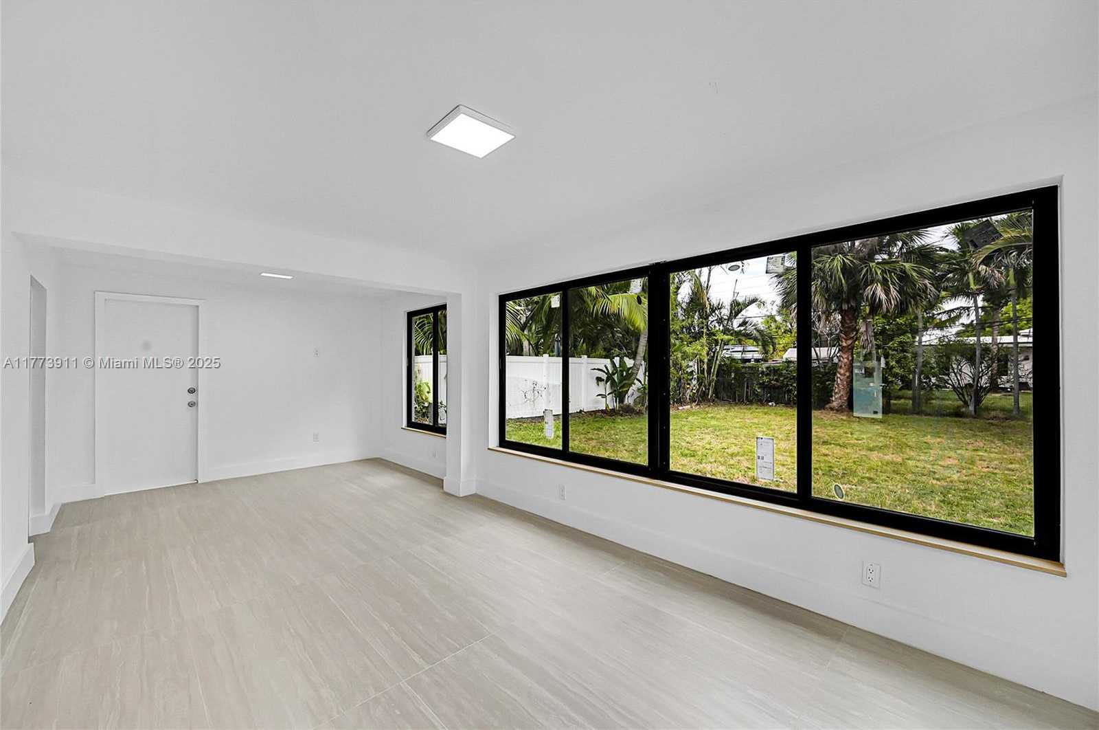 Small Image of 121 NORTH WEST 35TH ST, Oakland Park Number 12