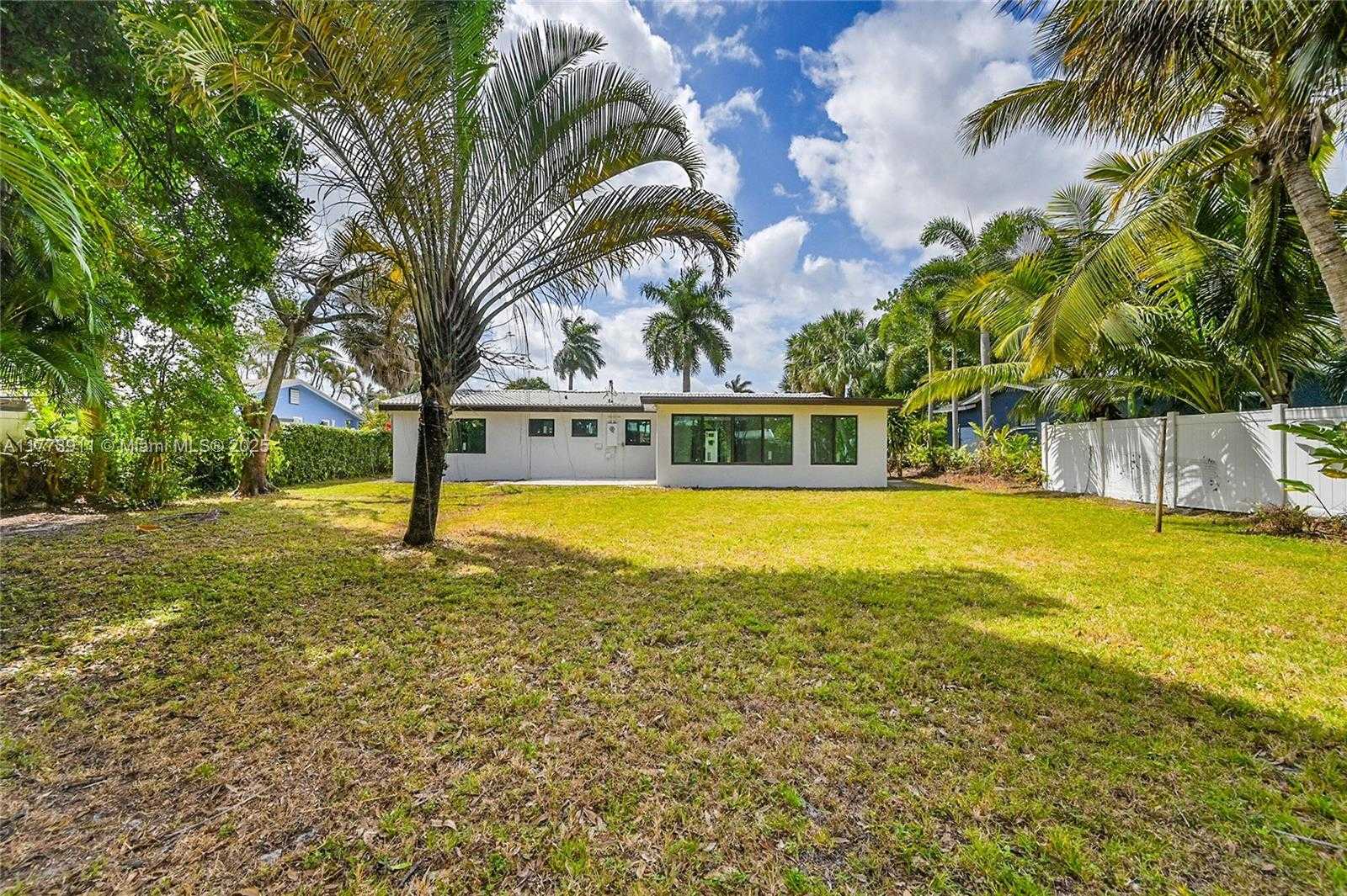 Small Image of 121 NORTH WEST 35TH ST, Oakland Park Number 35