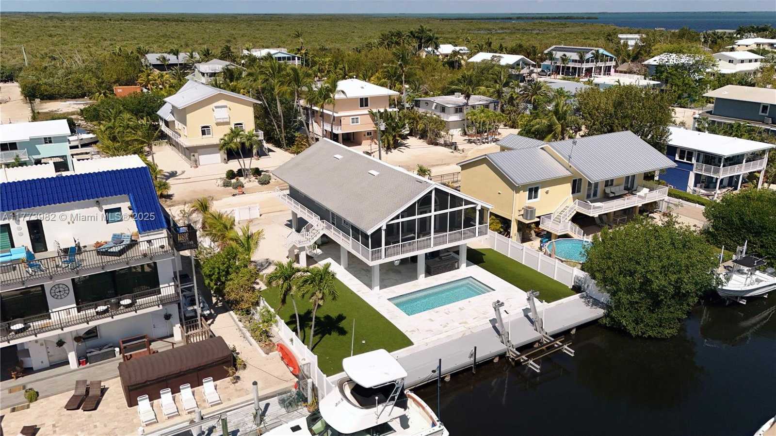 Small Image of 1020 ADAMS DR, Key Largo Number 5