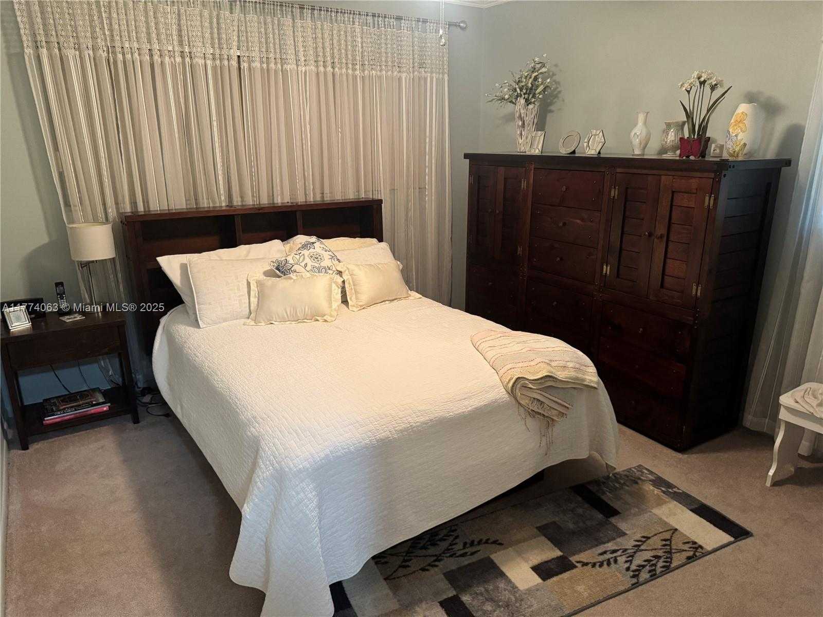 Small Image of 14679 GLENCAIRN RD, Miami Lakes Number 13