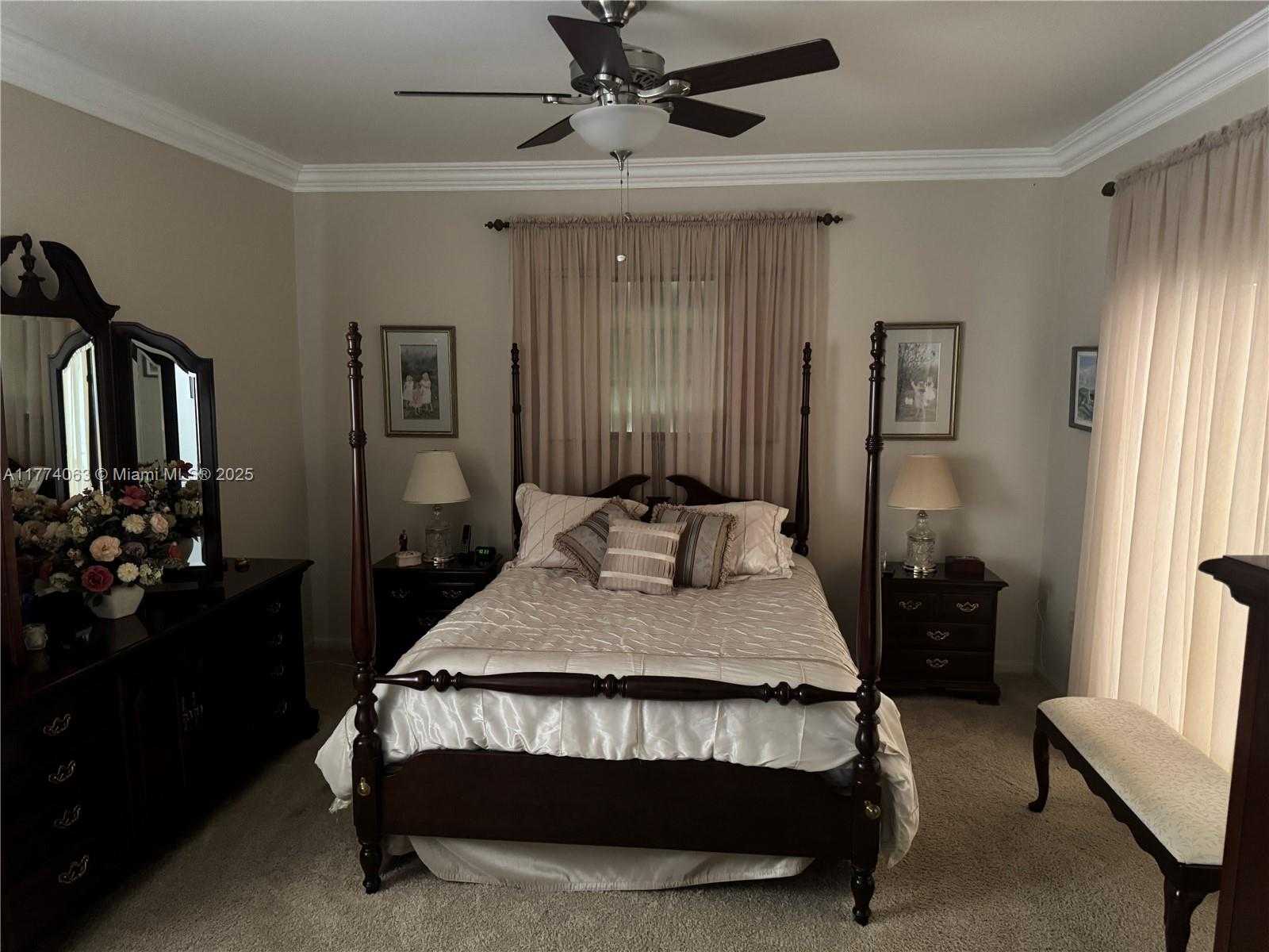 Small Image of 14679 GLENCAIRN RD, Miami Lakes Number 15