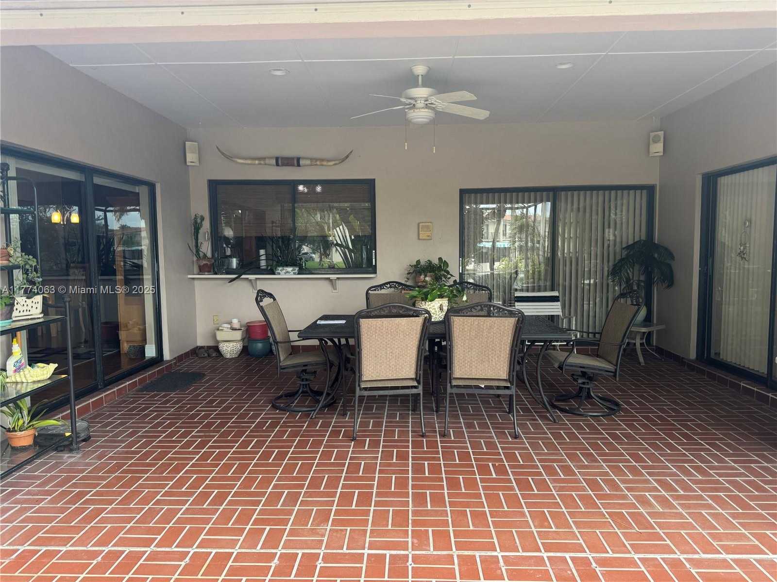 Small Image of 14679 GLENCAIRN RD, Miami Lakes Number 20