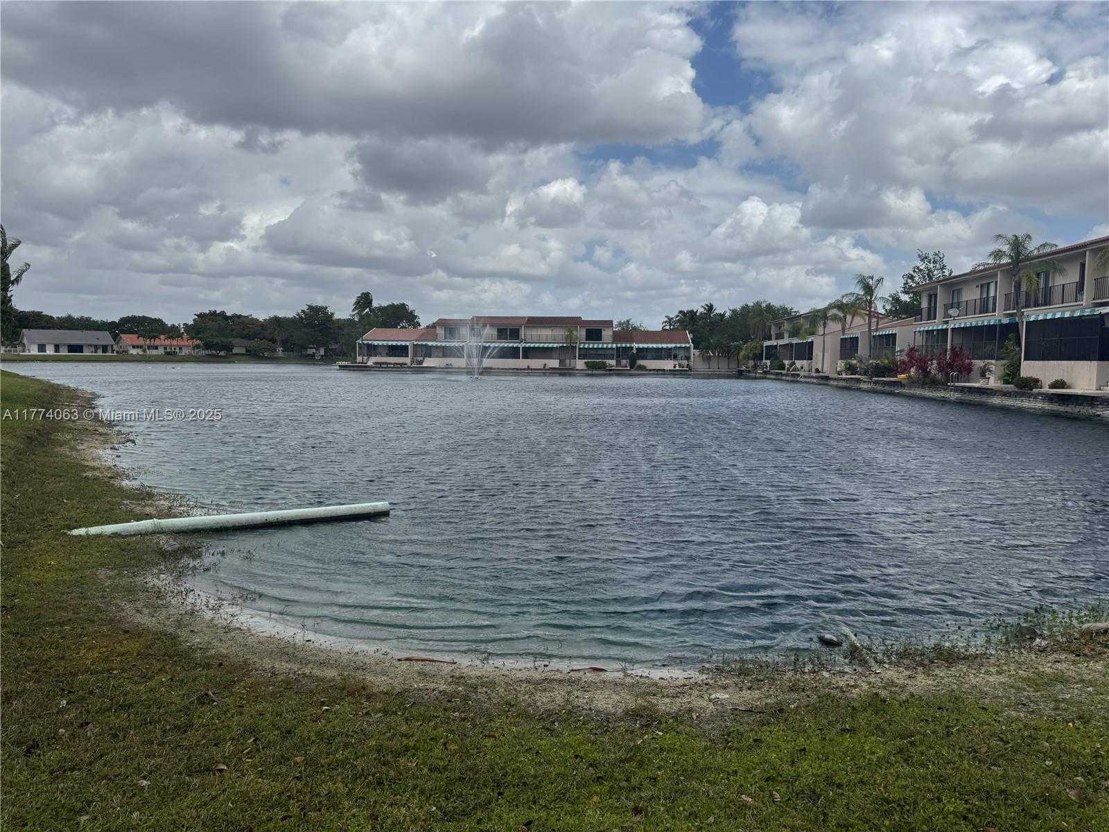 Small Image of 14679 GLENCAIRN RD, Miami Lakes Number 22