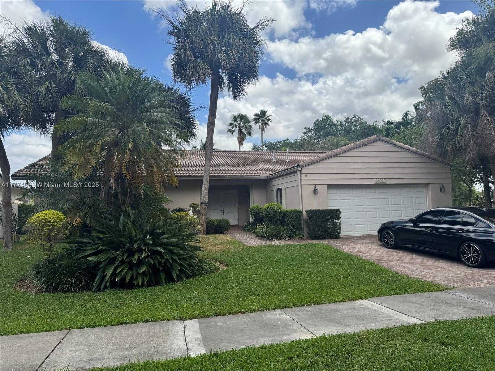 Small Image of 14679 GLENCAIRN RD, Miami Lakes Number 26