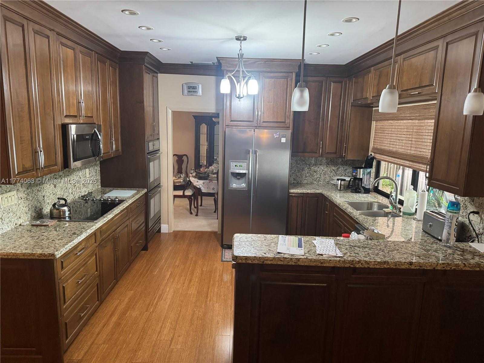 Small Image of 14679 GLENCAIRN RD, Miami Lakes Number 6