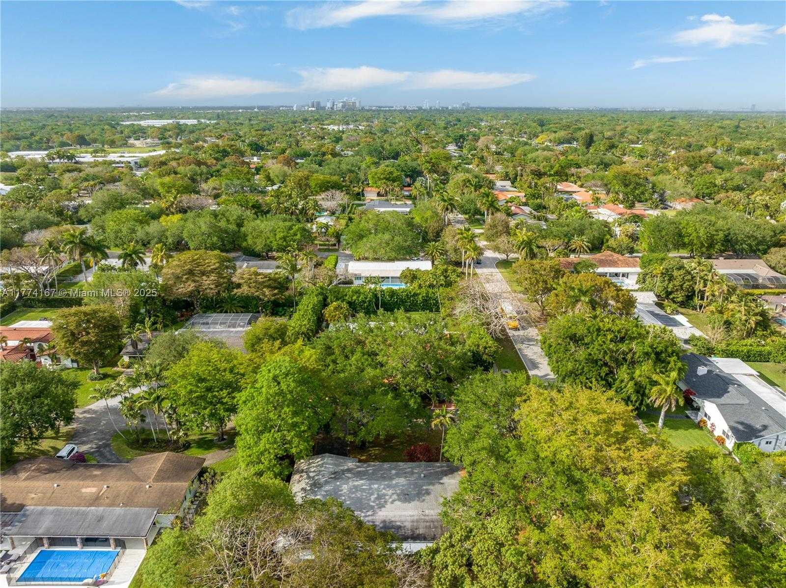 Small Image of 7200 SOUTH WEST 131ST ST, Pinecrest Number 22