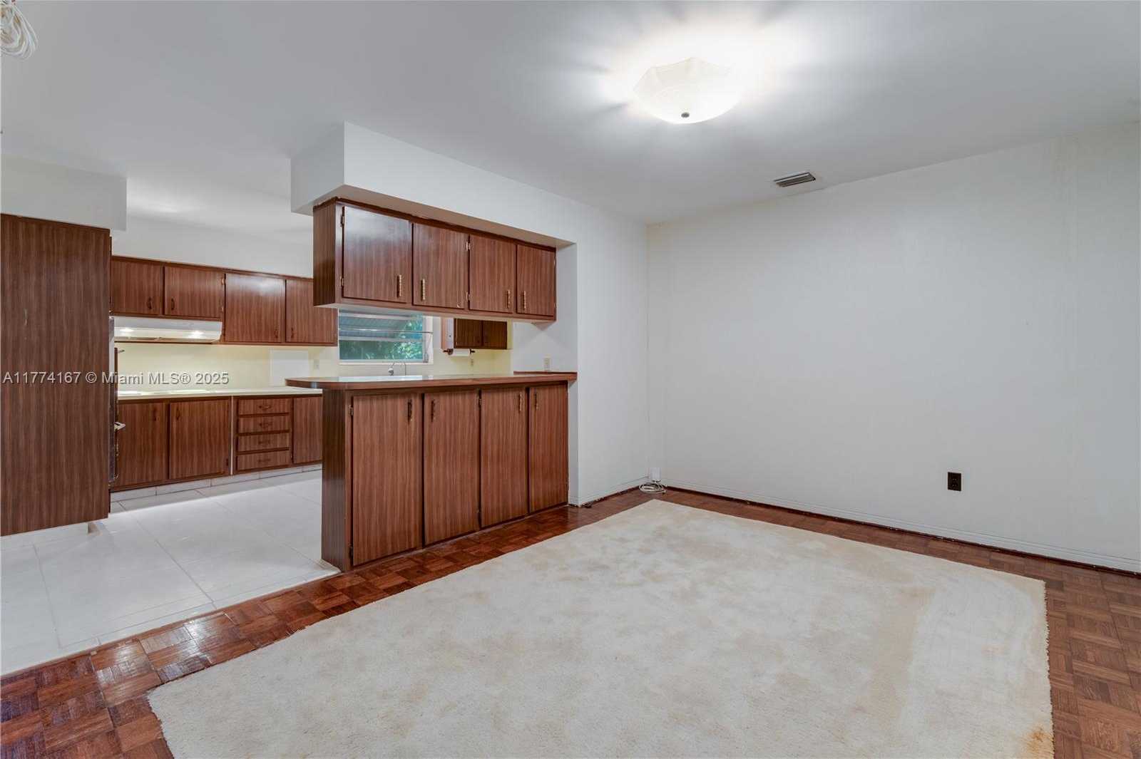 Small Image of 7200 SOUTH WEST 131ST ST, Pinecrest Number 5
