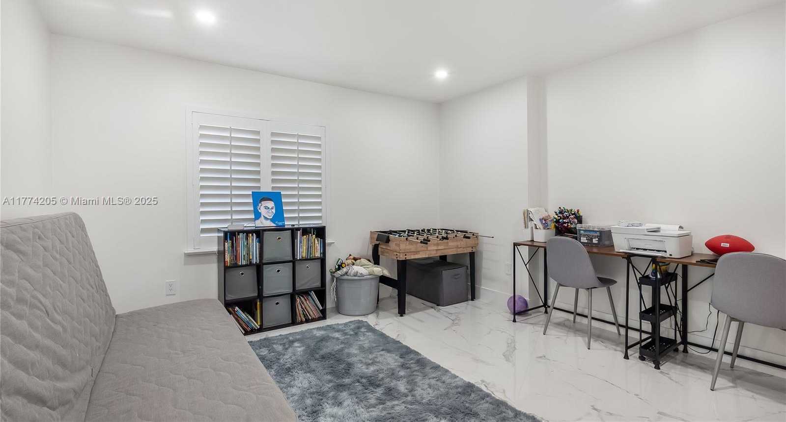 Small Image of 7501 SOUTH WEST 174TH ST, Palmetto Bay Number 17