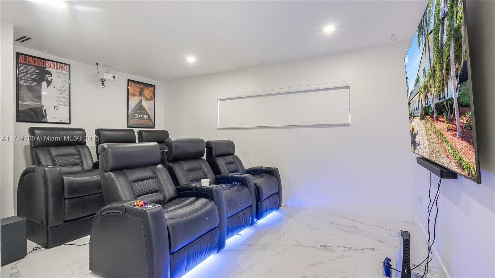 Small Image of 7501 SOUTH WEST 174TH ST, Palmetto Bay Number 20