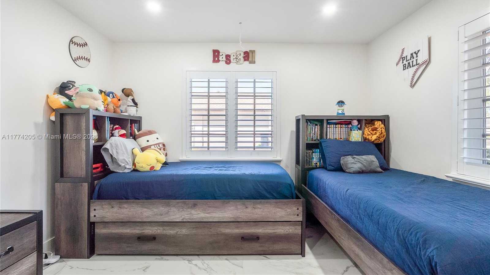 Small Image of 7501 SOUTH WEST 174TH ST, Palmetto Bay Number 30