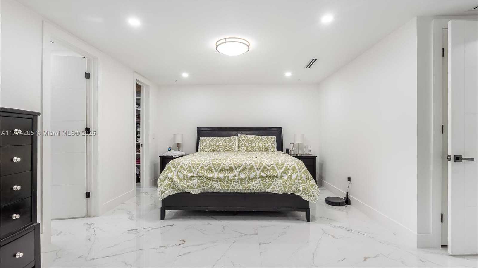 Small Image of 7501 SOUTH WEST 174TH ST, Palmetto Bay Number 32