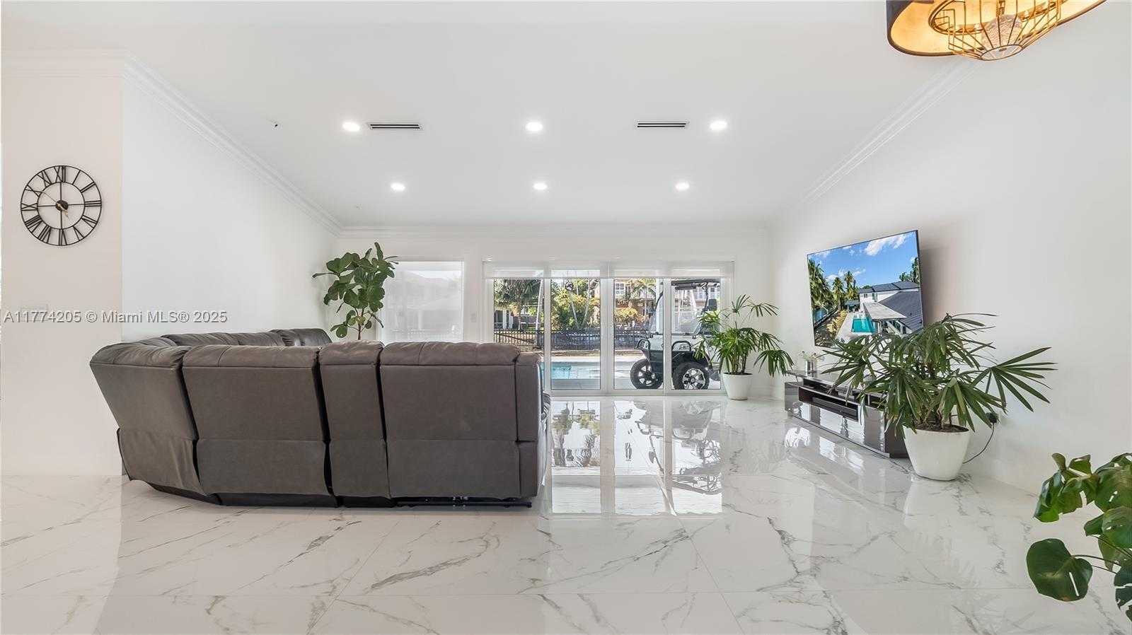 Small Image of 7501 SOUTH WEST 174TH ST, Palmetto Bay Number 37