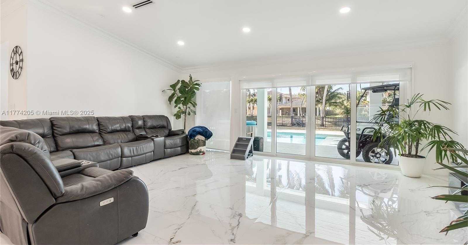 Small Image of 7501 SOUTH WEST 174TH ST, Palmetto Bay Number 39