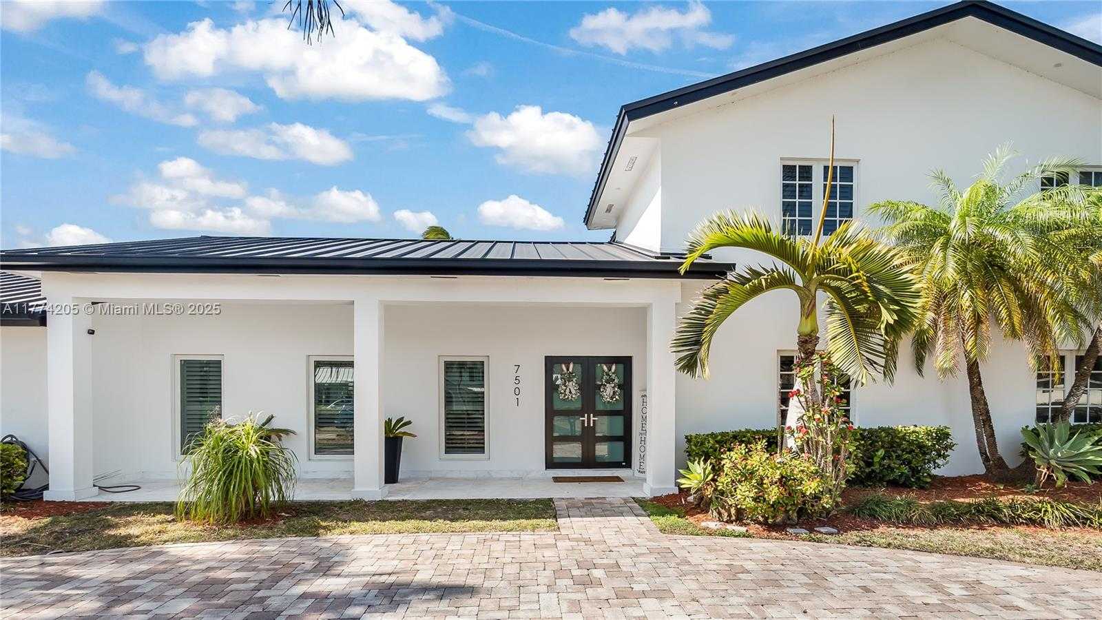 Small Image of 7501 SOUTH WEST 174TH ST, Palmetto Bay Number 4