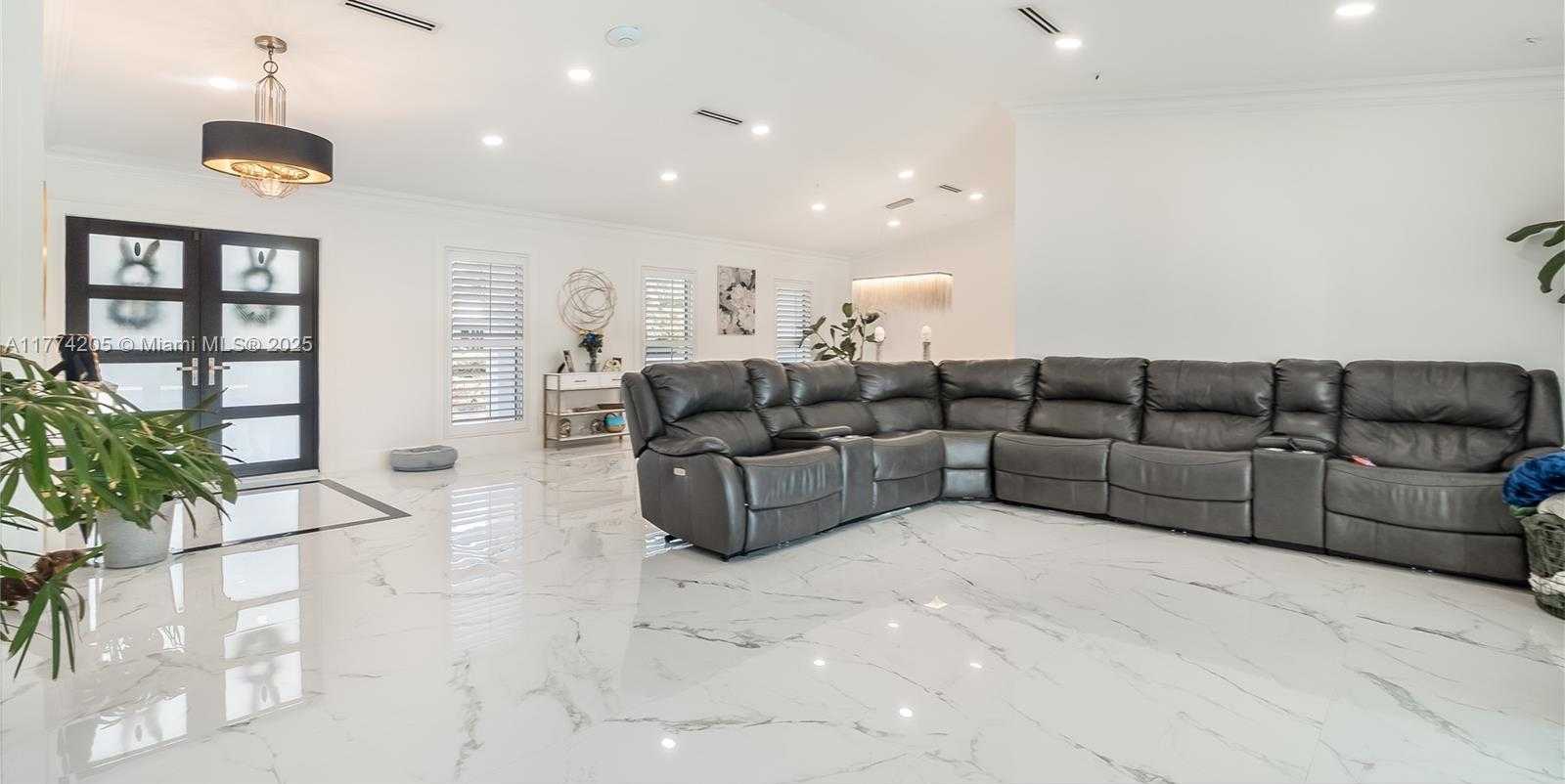 Small Image of 7501 SOUTH WEST 174TH ST, Palmetto Bay Number 40