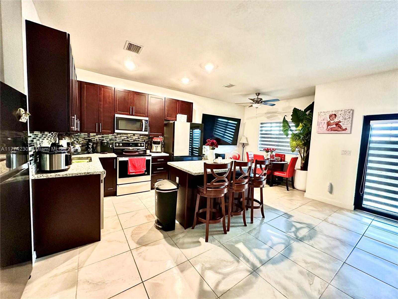 Small Image of 13356 SOUTH WEST 250TH ST, Homestead Number 8