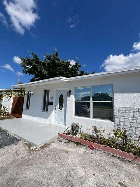 Small Image of 6761 SHERIDAN ST, Hollywood Number 15