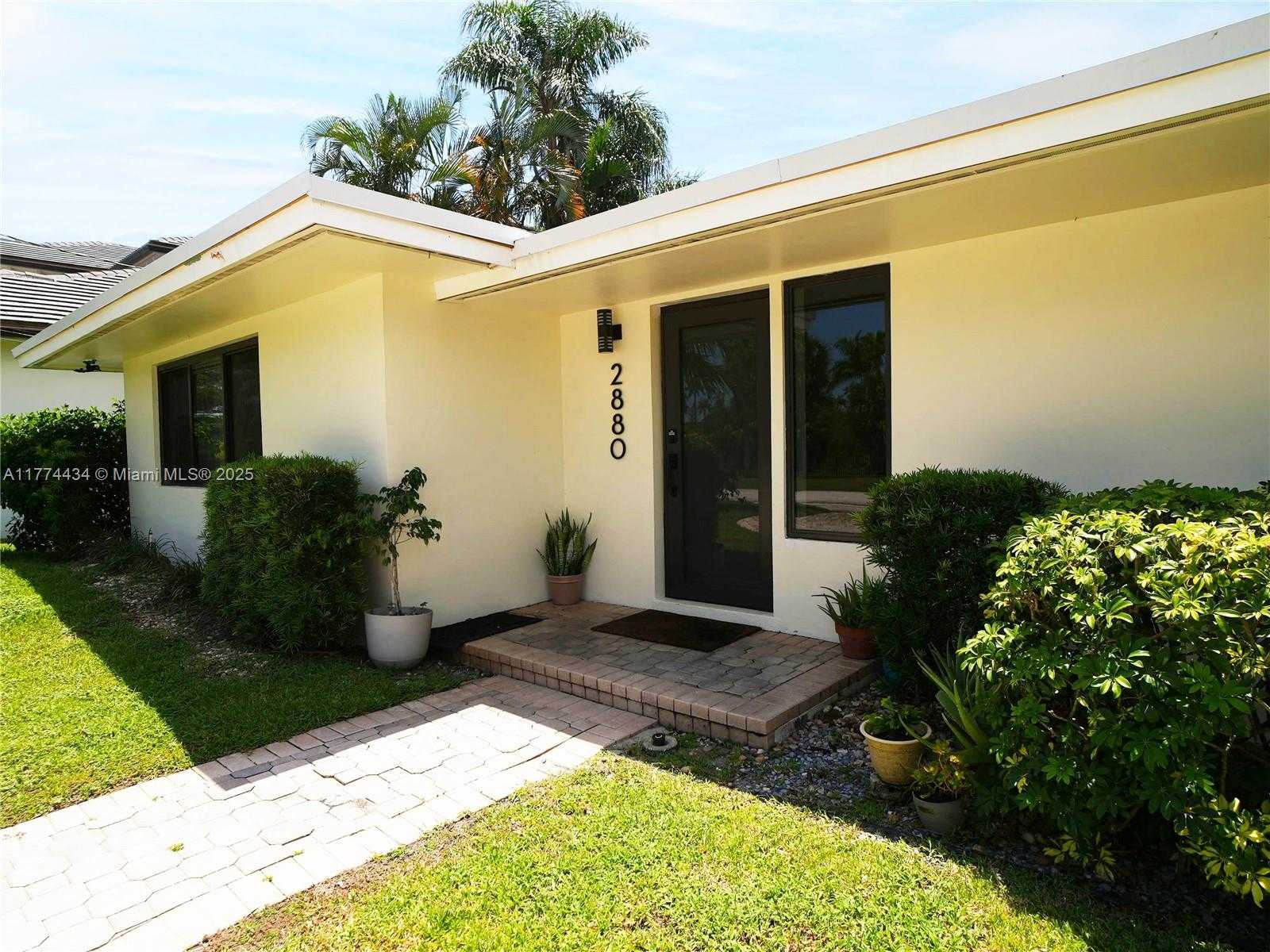 Small Image of 2880 NORTH EAST 23RD PL, Pompano Beach Number 11