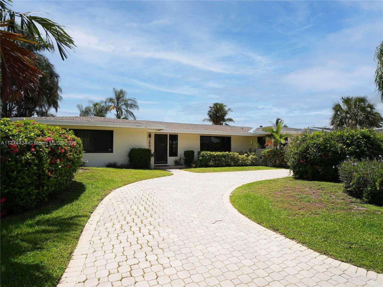 Small Image of 2880 NORTH EAST 23RD PL, Pompano Beach Number 14