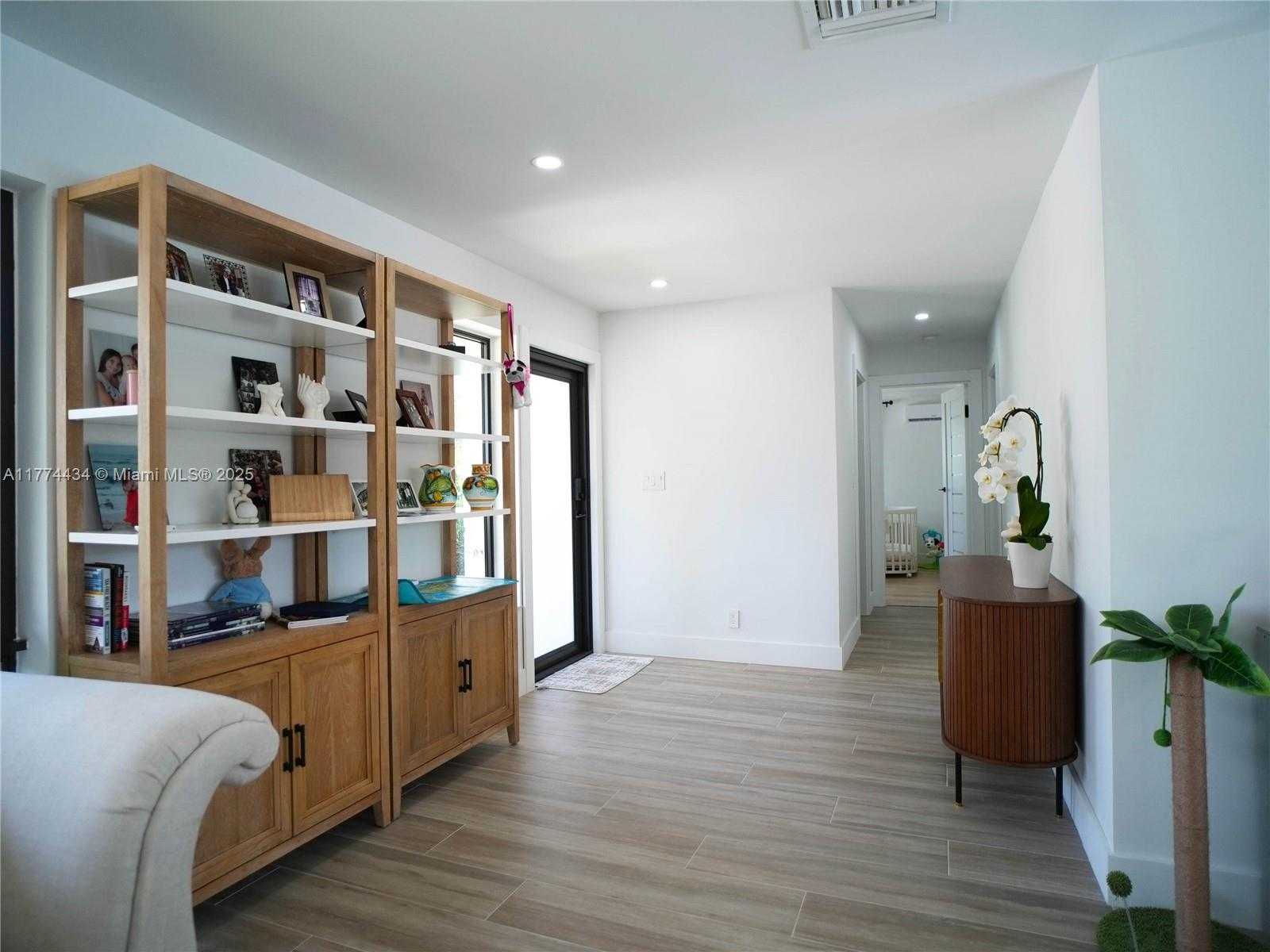 Small Image of 2880 NORTH EAST 23RD PL, Pompano Beach Number 22