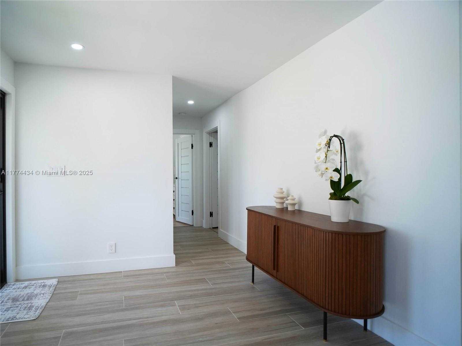 Small Image of 2880 NORTH EAST 23RD PL, Pompano Beach Number 23