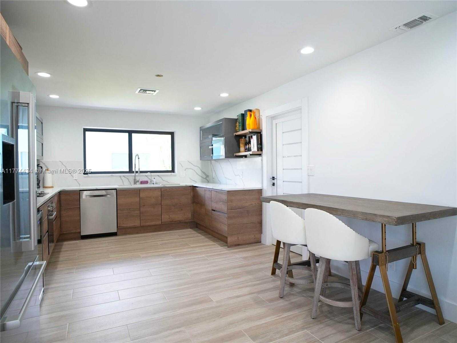 Small Image of 2880 NORTH EAST 23RD PL, Pompano Beach Number 34