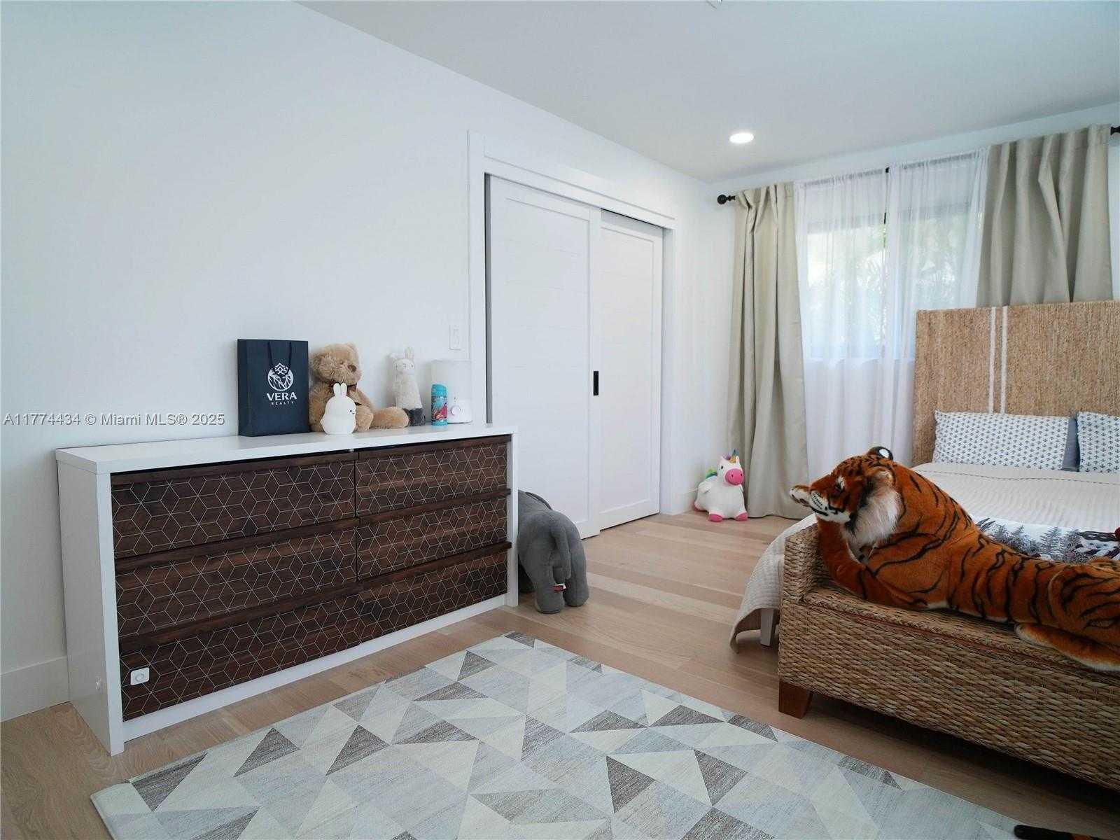 Small Image of 2880 NORTH EAST 23RD PL, Pompano Beach Number 36